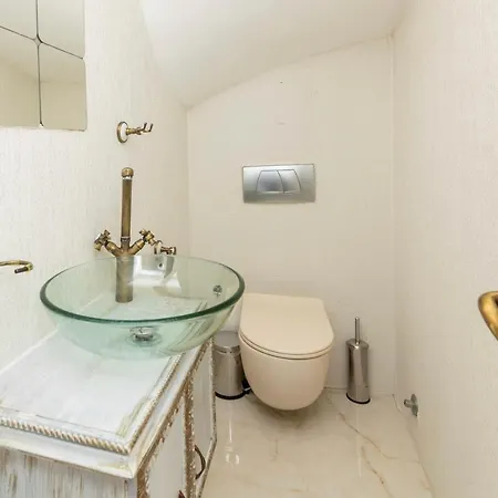 فيلة Splendid With Private Pool And Jacuzzi Near In Bodrum